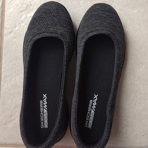 Sketchers GOGA max flats